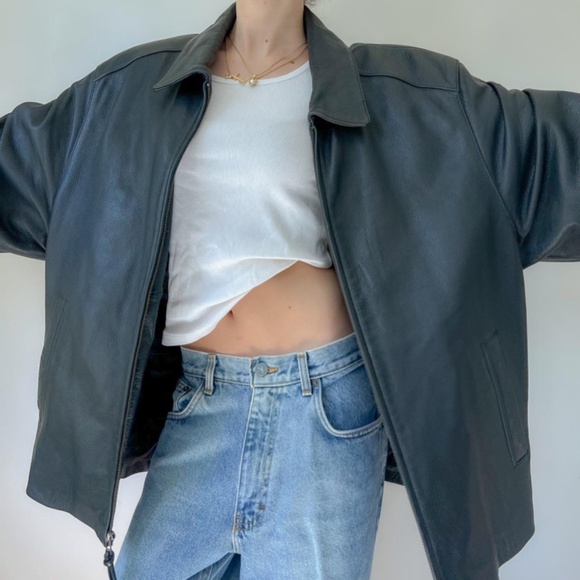 Vintage 80s/90s Black Collared Leather Aviator Bomber Jacket ✨ - Picture 3 of 7